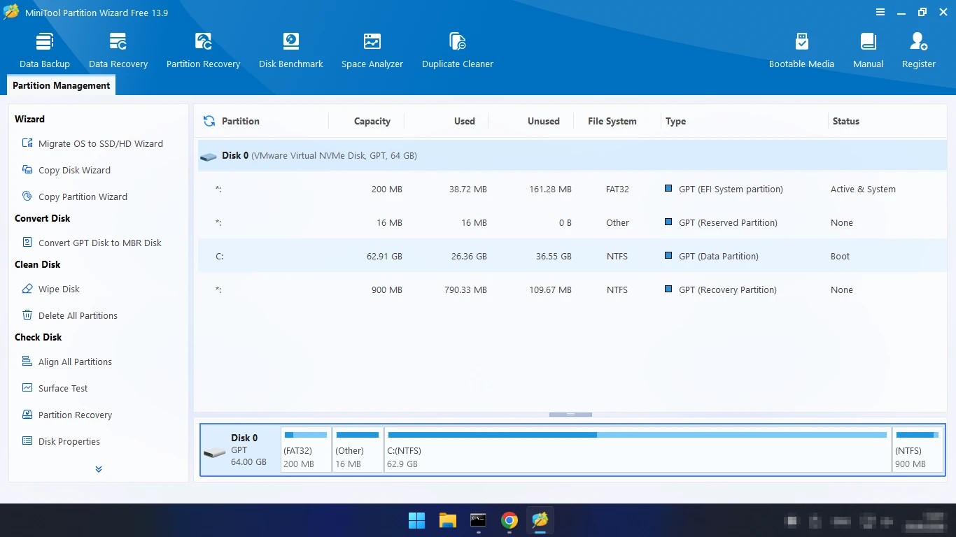 MiniTool Partition Wizard скачать — главное окно программы, диск и разделы